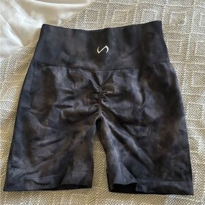 4 inch seamless short